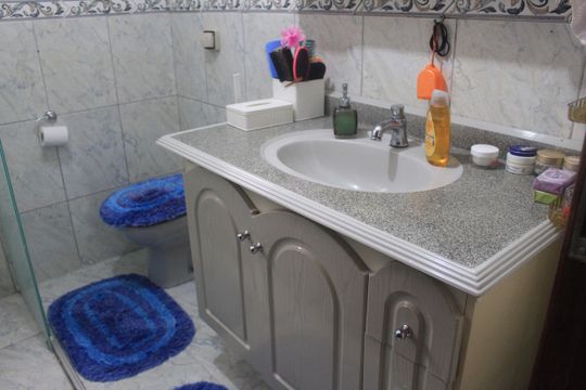 Banheiro 2 de casa à venda com 4 quartos, 130m² em Vila Palmares, São Caetano do Sul