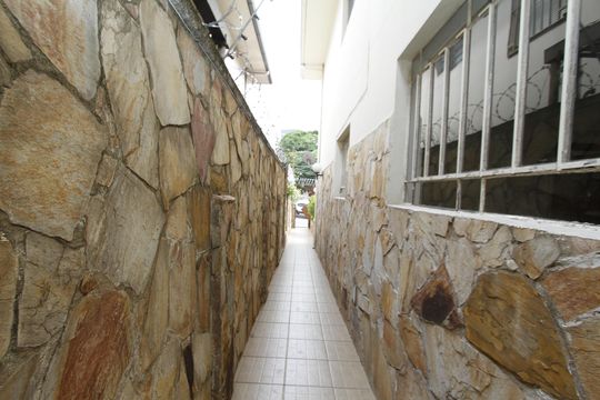 Entrada de apartamento para alugar com 2 quartos, 90m² em Barroca, Belo Horizonte