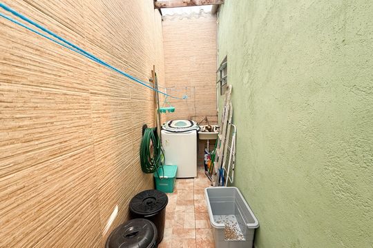 Área de Serviço de casa para alugar com 3 quartos, 90m² em Jardim Monjolo, São Paulo