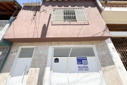 Placa instalada em 18/10/2026 código EWTB-852 de casa para alugar com 3 quartos, 90m² em Jardim Monjolo, São Paulo