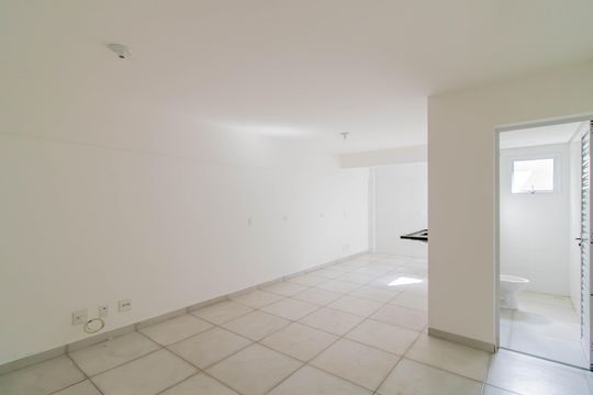 Studio  de kitnet/studio para alugar com 0 quarto, 31m² em Jardim Bom Clima, Guarulhos
