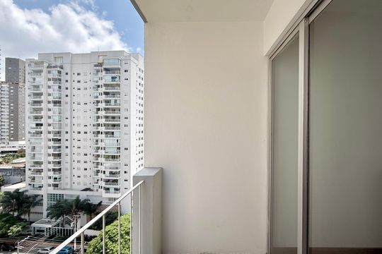 Sacada  de apartamento à venda com 2 quartos, 62m² em Chácara Inglesa, São Paulo