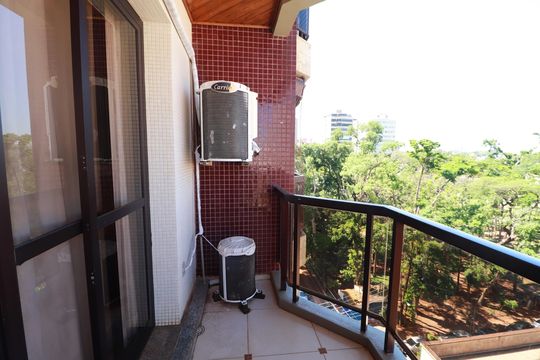 Varanda  de apartamento para alugar com 4 quartos, 156m² em Centro, Ribeirão Preto