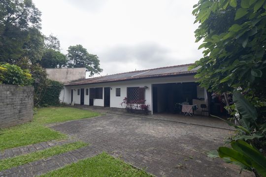 Quintal de casa para alugar com 4 quartos, 275m² em Vila Albertina, São Paulo