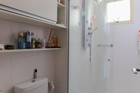 Banheiro de apartamento à venda com 1 quarto, 49m² em Casa Verde, São Paulo