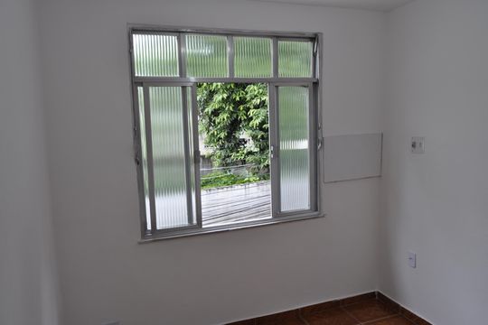 Casa de Condomínio para alugar com 2 quartos, 50m² em Quintino Bocaiúva, Rio de Janeiro