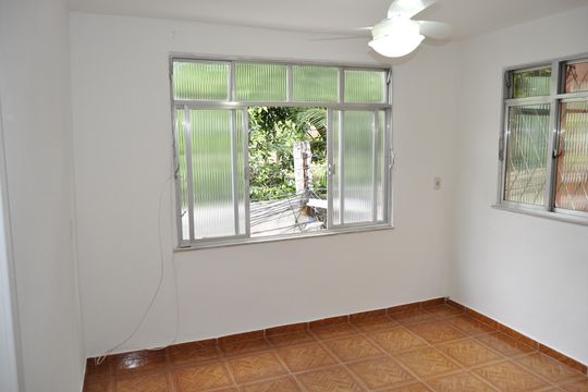 Casa de Condomínio para alugar com 2 quartos, 50m² em Quintino Bocaiúva, Rio de Janeiro