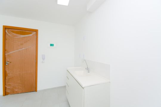 Cozinha de apartamento para alugar com 2 quartos, 41m² em Vila Nova Bonsucesso, Guarulhos