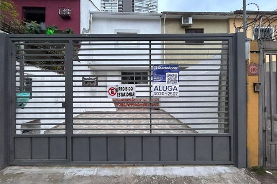 Fachada de casa para alugar com 2 quartos, 150m² em Santo Amaro, São Paulo