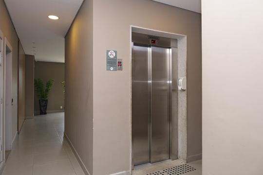 Área comum - Saguão do prédio de apartamento à venda com 2 quartos, 55m² em Vila Santana, São Paulo