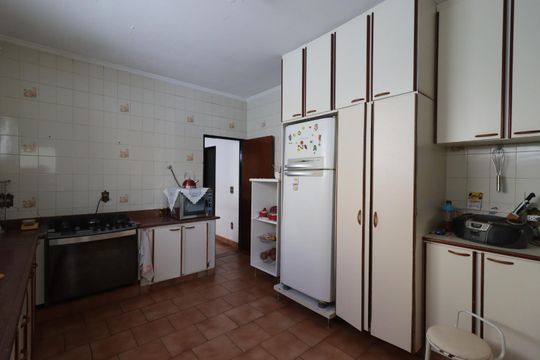 Cozinha de casa para alugar com 5 quartos, 390m² em Vila Monte Alegre, Ribeirão Preto