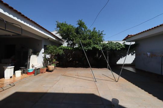 Casa para alugar com 5 quartos, 390m² em Vila Monte Alegre, Ribeirão Preto