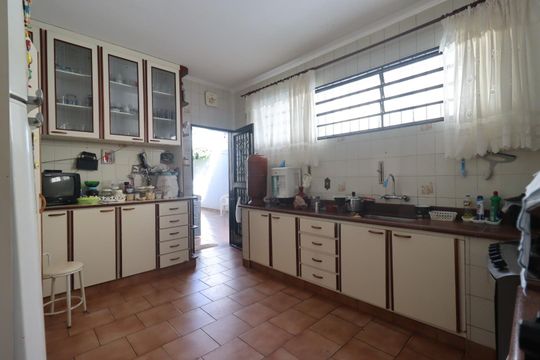 Cozinha de casa para alugar com 5 quartos, 390m² em Vila Monte Alegre, Ribeirão Preto