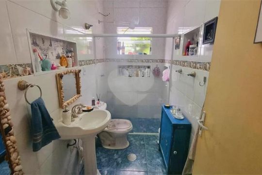 Casa à venda com 3 quartos, 180m² em Cidade Dutra, São Paulo