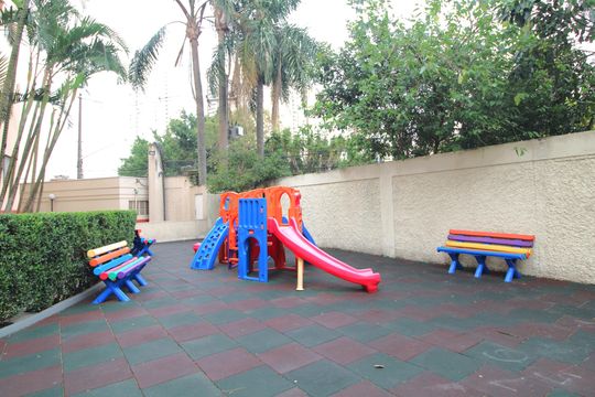 Playground de apartamento à venda com 2 quartos, 48m² em Vila Inglesa, São Paulo