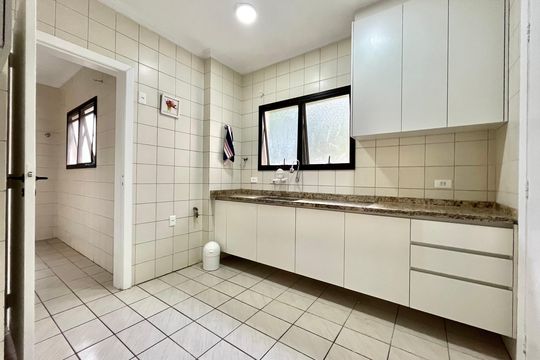 Cozinha de apartamento para alugar com 3 quartos, 77m² em Vila Mascote, São Paulo