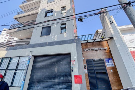 Fachada com Placa de apartamento para alugar com 2 quartos, 41m² em Tatuapé, São Paulo
