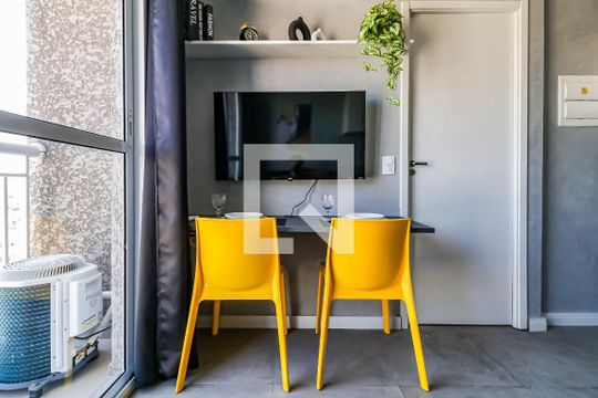 Sala de apartamento à venda com 1 quarto, 24m² em Vila Butantã, São Paulo