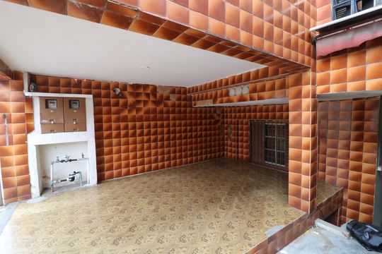 Garagem de casa para alugar com 2 quartos, 70m² em Jardim Tango, São Paulo