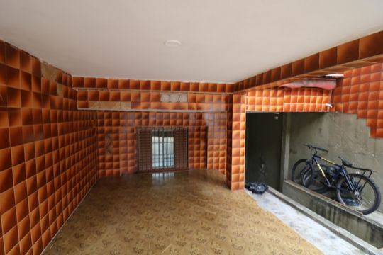 Garagem de casa para alugar com 2 quartos, 70m² em Jardim Tango, São Paulo