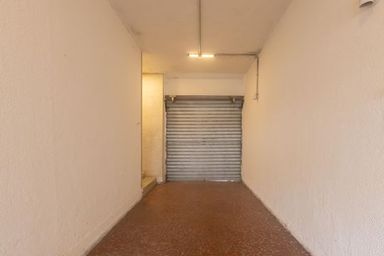 Garagem de casa à venda com 4 quartos, 260m² em Água Branca, São Paulo