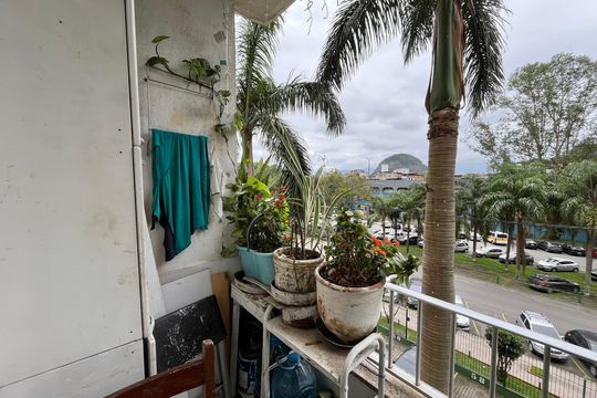 Varanda de apartamento à venda com 2 quartos, 54m² em Itanhangá, Rio de Janeiro