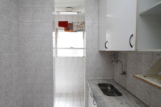 Cozinha de apartamento à venda com 2 quartos, 67m² em Buritis, Belo Horizonte