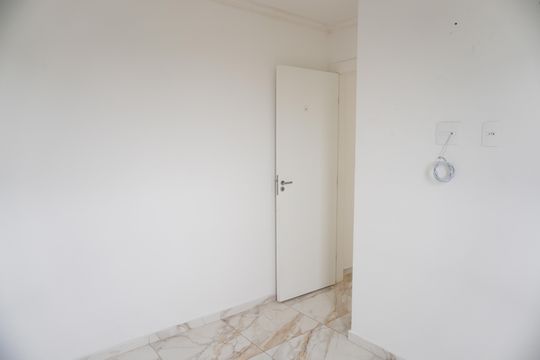 Apartamento à venda com 2 quartos, 45m² em Jardim Helian, São Paulo