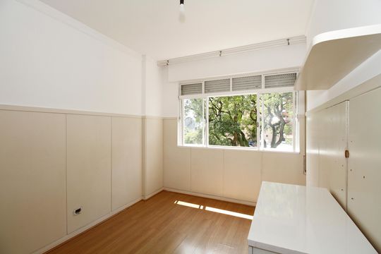 Quarto de apartamento à venda com 2 quartos, 97m² em Paraíso, São Paulo