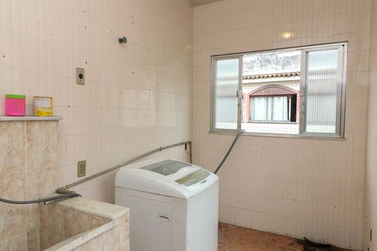 Casa 2 - Área de Serviço de casa à venda com 5 quartos, 600m² em Jardim Sulacap, Rio de Janeiro
