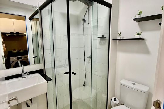 Banheiro  de apartamento à venda com 1 quarto, 22m² em Bela Vista, São Paulo