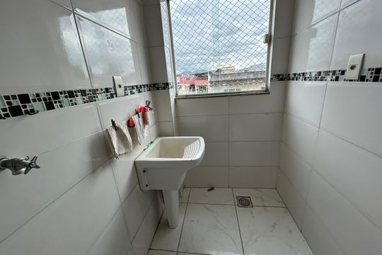 Área de Serviço de apartamento para alugar com 3 quartos, 130m² em Bento Ribeiro, Rio de Janeiro