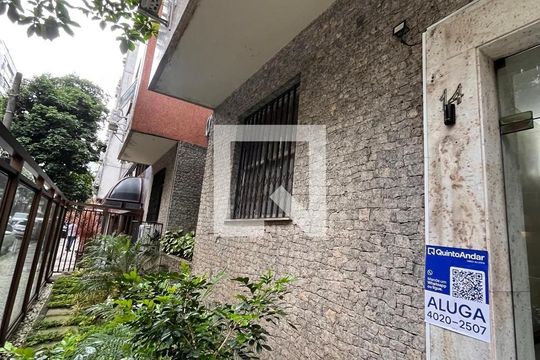 Fachada de apartamento para alugar com 1 quarto, 55m² em Copacabana, Rio de Janeiro