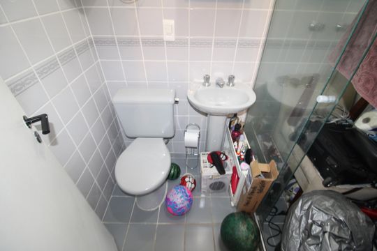 Banheiro de apartamento para alugar com 2 quartos, 50m² em Parque Mandaqui, São Paulo
