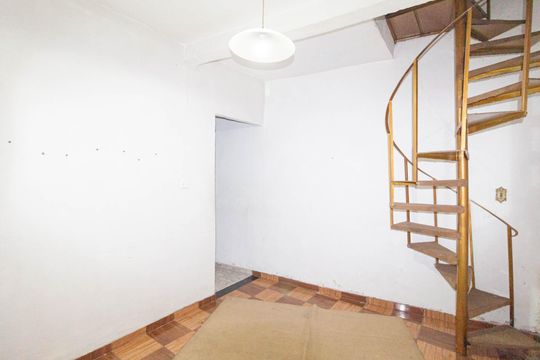 Casa para alugar com 2 quartos, 60m² em Bandeiras, Osasco