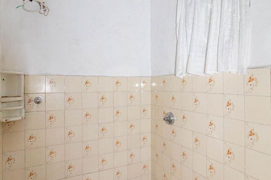 Banheiro Social de casa para alugar com 2 quartos, 60m² em Bandeiras, Osasco