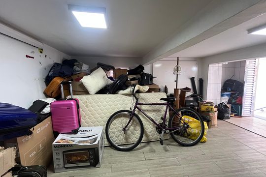 Quarto de Serviço de casa à venda com 2 quartos, 235m² em Jardim Guarani, São Paulo