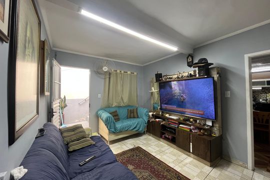 Casa 1 - Sala de casa à venda com 2 quartos, 235m² em Jardim Guarani, São Paulo