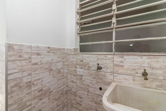 Área de Serviço de casa para alugar com 2 quartos, 75m² em Jardim Cachoeira, São Paulo
