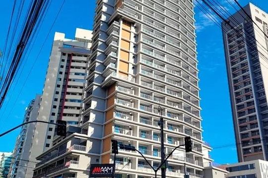 Fachada de kitnet/studio para alugar com 1 quarto, 22m² em Cidade Monções, São Paulo