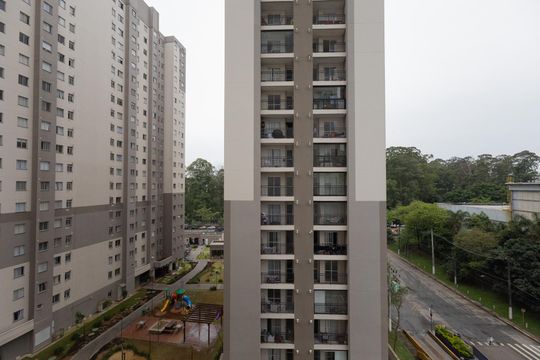 Quarto 1 vista de apartamento para alugar com 2 quartos, 35m² em Usina Piratininga, São Paulo