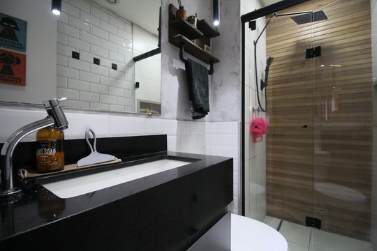 Banheiro de apartamento para alugar com 2 quartos, 47m² em Vila Andrade, São Paulo