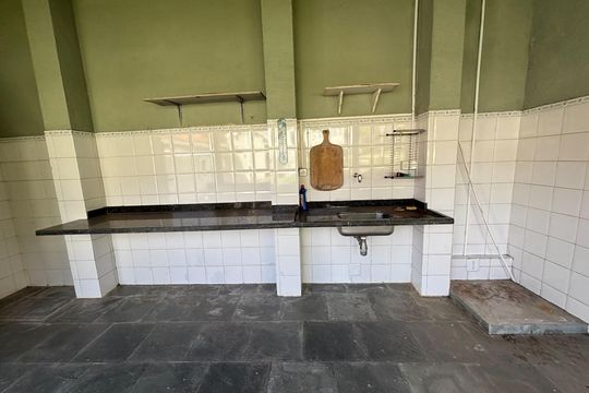 Casa de Condomínio para alugar com 3 quartos, 450m² em Jardim Belizário, Cotia