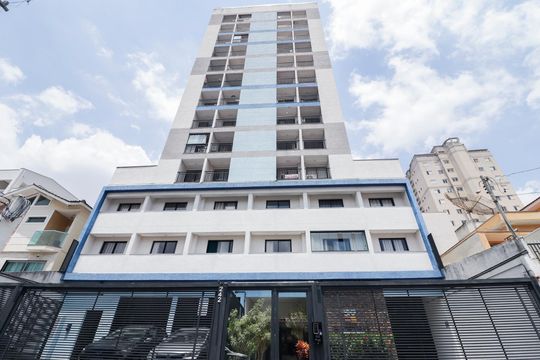 Fachada de apartamento para alugar com 0 quarto, 25m² em Jardim São Paulo, São Paulo