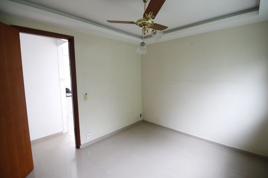Apartamento para alugar com 2 quartos, 40m² em Taquara, Rio de Janeiro