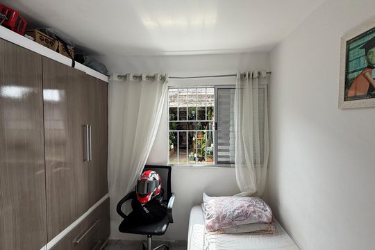 Apartamento para alugar com 2 quartos, 47m² em Conjunto Habitacional Presidente Castelo Branco, Carapicuíba