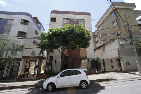 Fachada de apartamento à venda com 3 quartos, 130m² em Buritis, Belo Horizonte