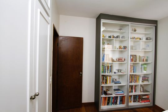 Quarto 1 de apartamento à venda com 3 quartos, 130m² em Buritis, Belo Horizonte