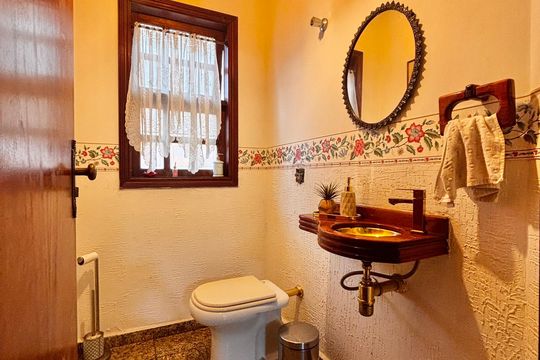 Lavabo de casa de condomínio à venda com 5 quartos, 540m² em Morada dos Pinheiros (aldeia da Serra), Barueri