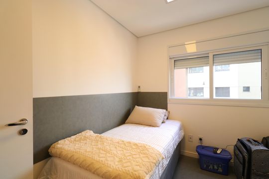Quarto  de apartamento para alugar com 2 quartos, 65m² em Vila Romana, São Paulo